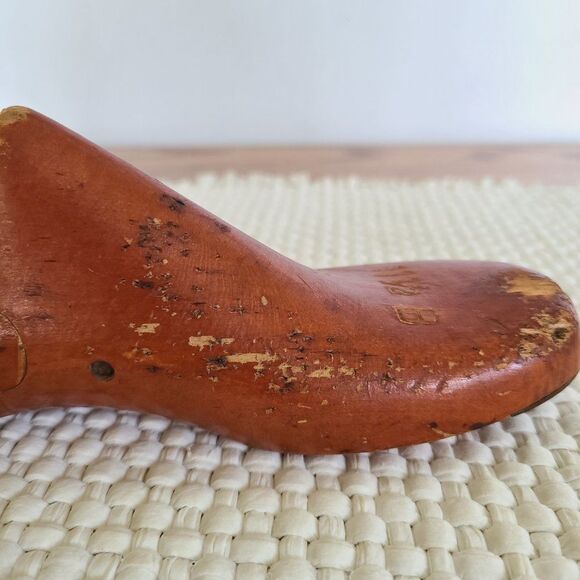 Vintage Child's 1954 Wooden Shoe Form 11.5B Junior Shoemaker Mold USMC Primitive - Picture 5 of 15